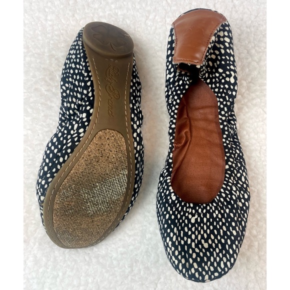 LUCKY BRAND • Black/White Dotted Emmie Ballet Flats - Picture 4 of 14